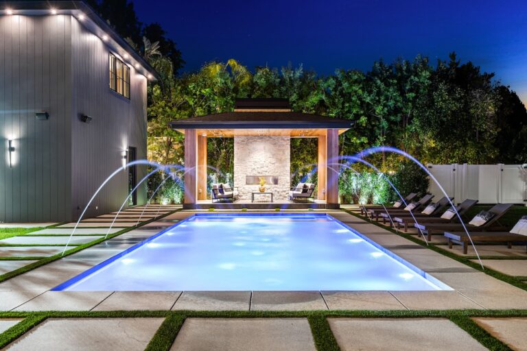Luxury Custom Pool Designs That Will Inspire You - Pool Icons